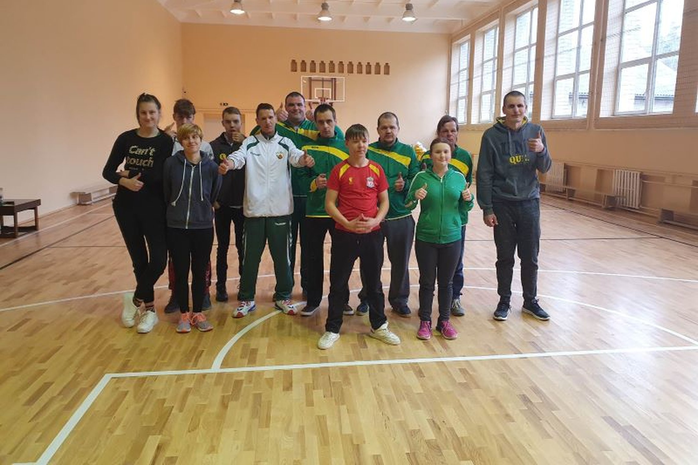 DRAUGIŠKOS STALO TENISO RUNGTYNĖS TRAKSĖDŽIŲ ŠILOJŲ MOKYKLOJE