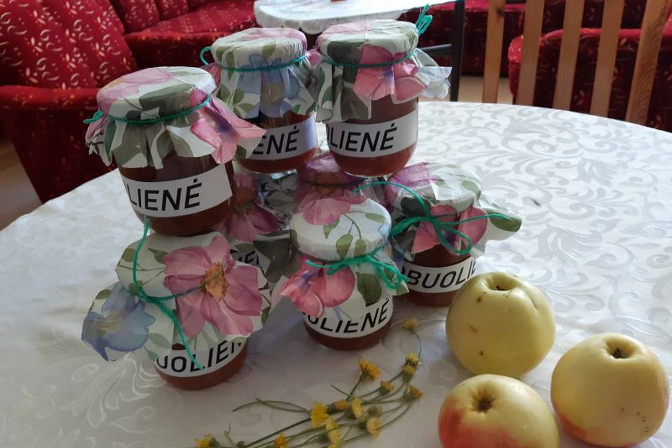 DŽIAUGIAMĖS RUDENS GĖRYBĖMIS