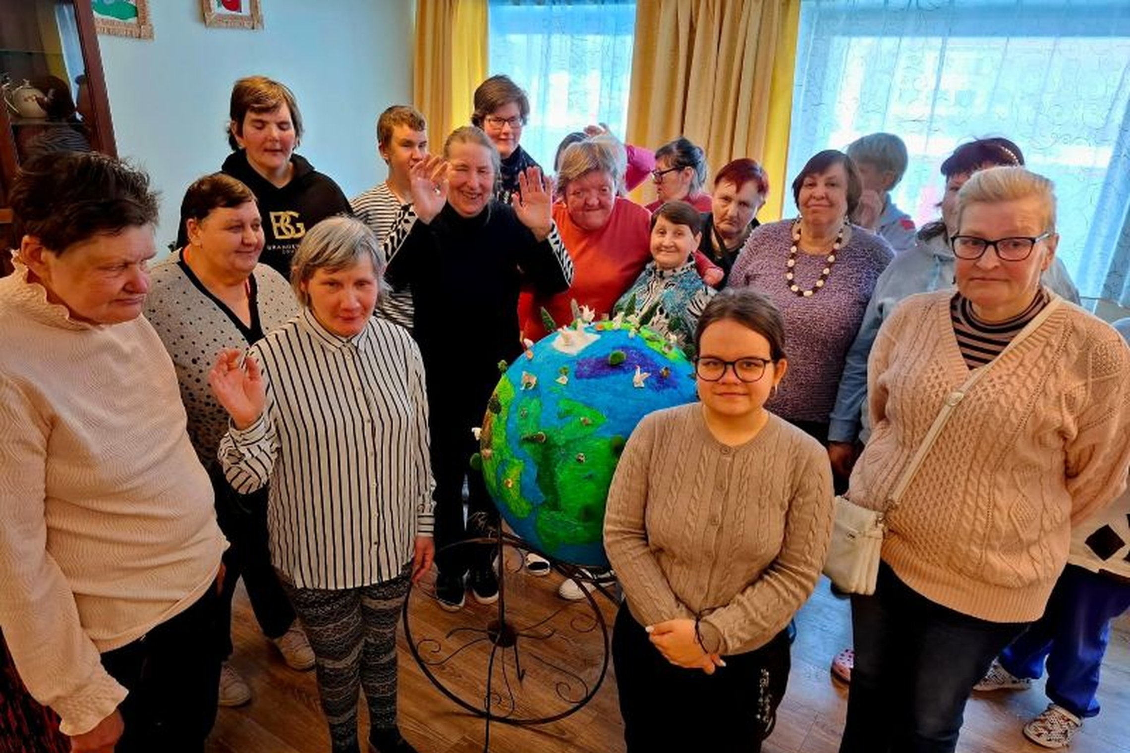 MOKINĖS PROJEKTINIS DARBAS - ŽEMĖ MANO GIMTOJI